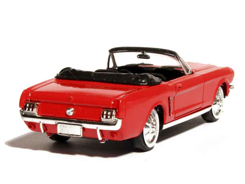 13844 Ford Mustang Cabriolet 1964