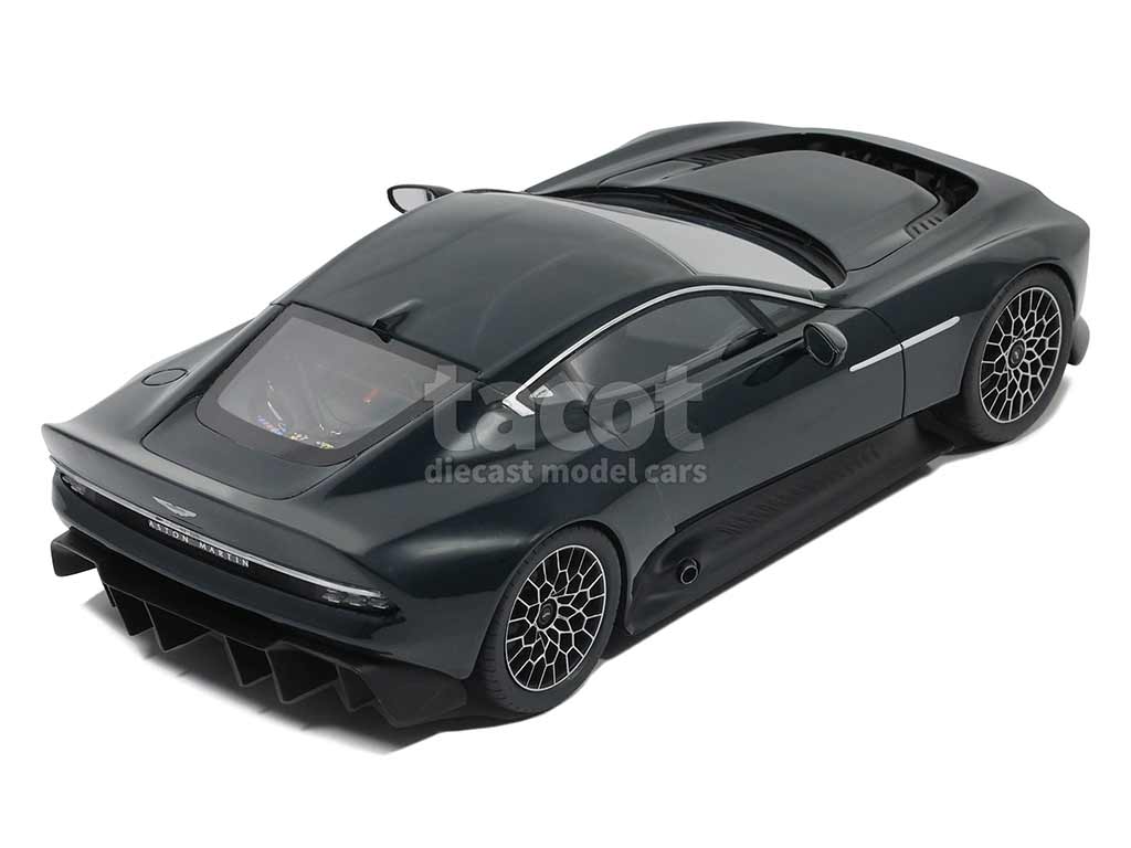 100080 Aston Martin Victor 2021