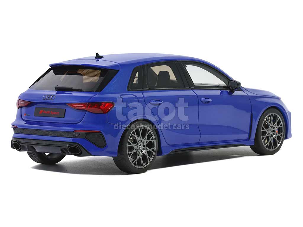 100560 Audi New RS3 Sportback Performance Edition 2022