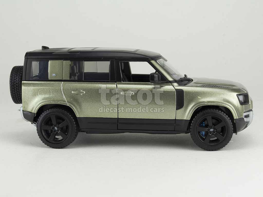 101294 Land Rover Defender 110 2022