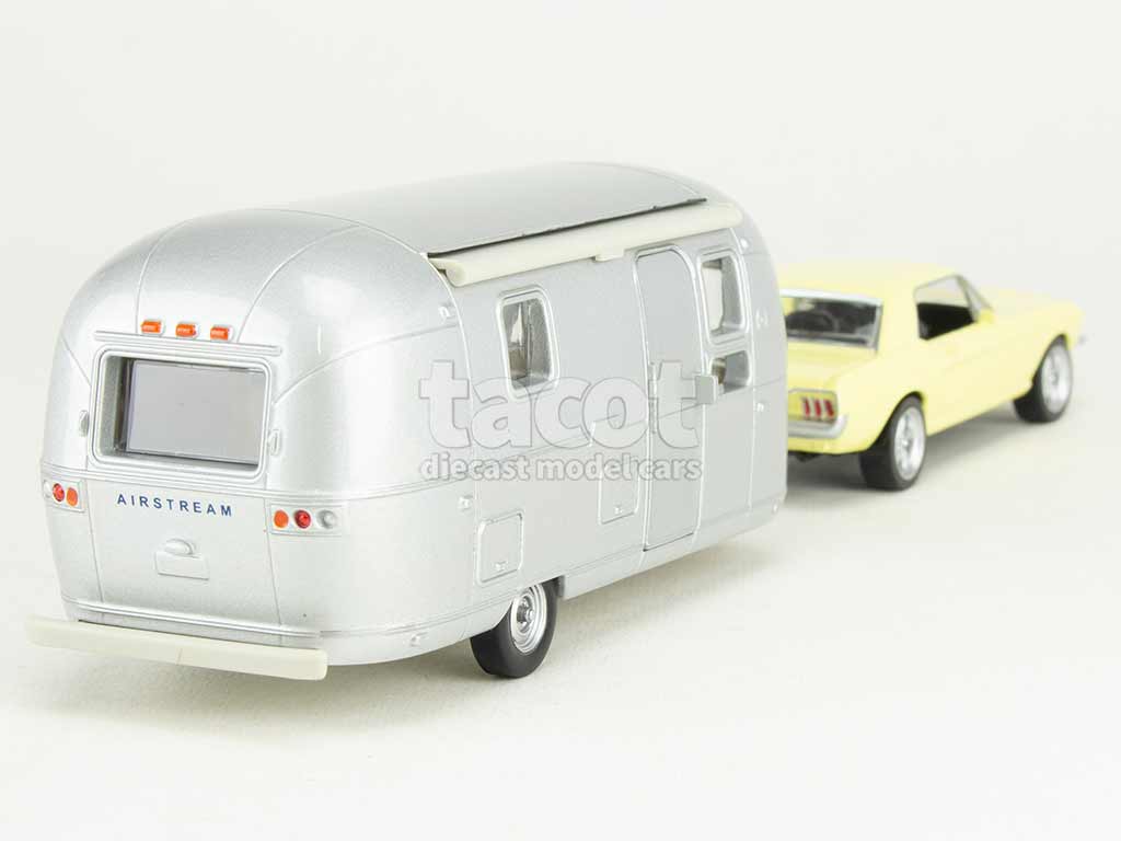 101575 Ford Mustang Coupé & Airstream 1968