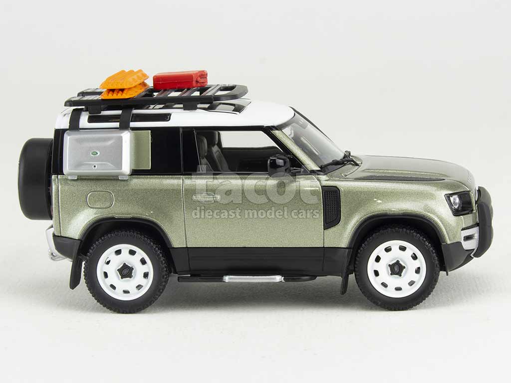 101650 Land Rover Defender 90 2020