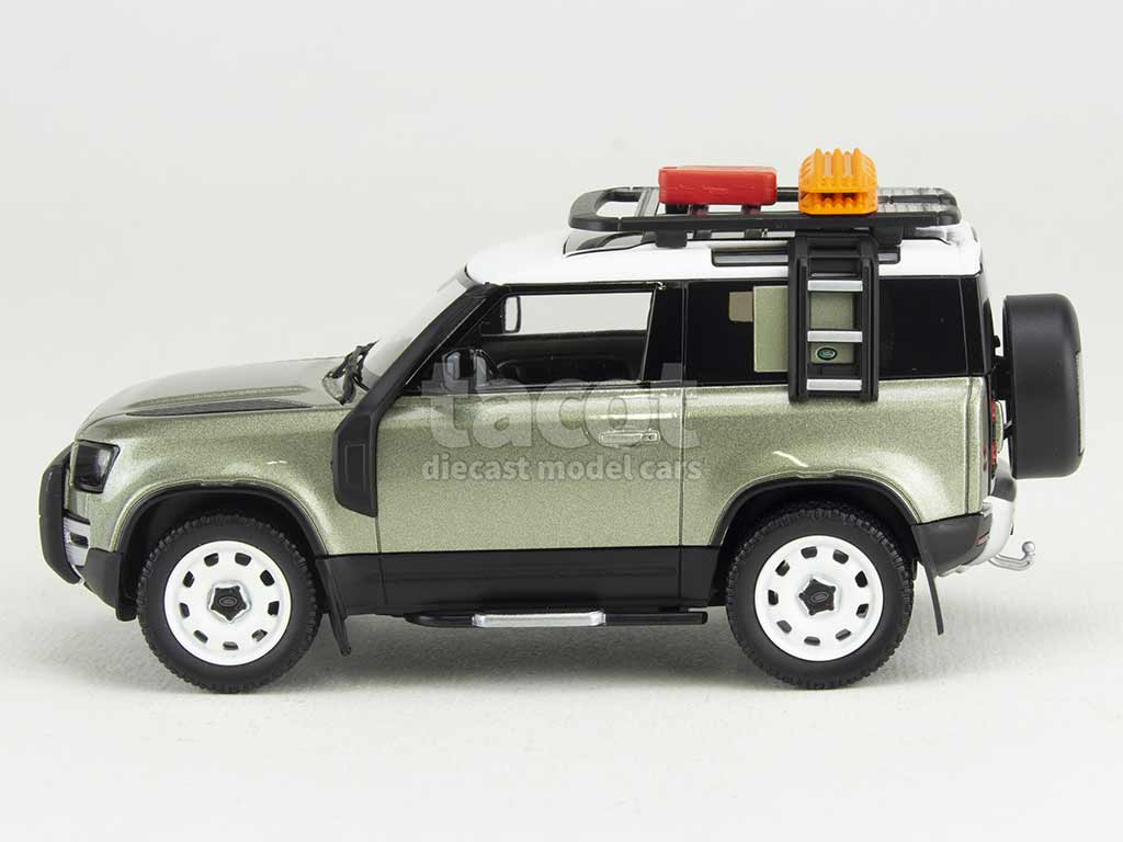 101650 Land Rover Defender 90 2020
