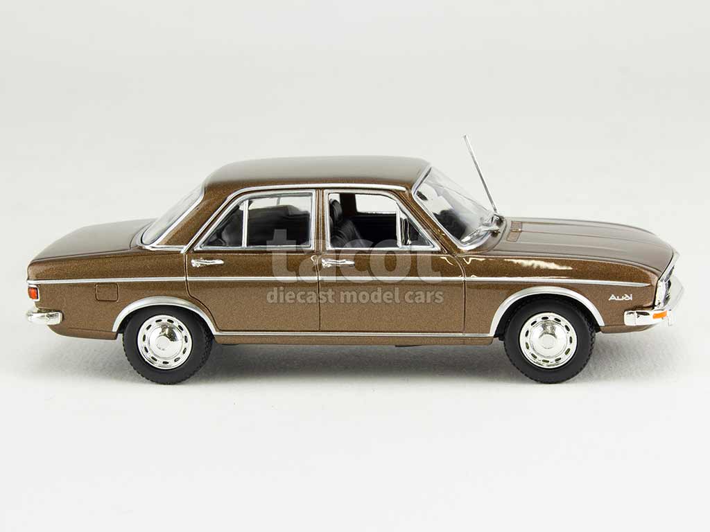 102268 Audi 100 1969