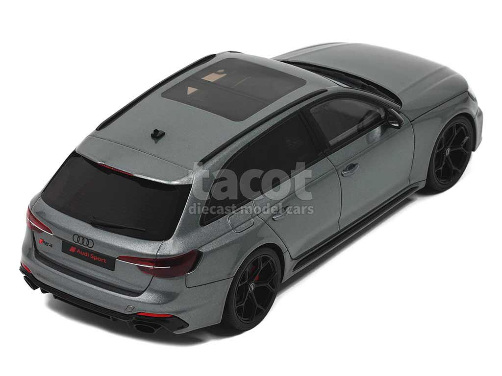 102277 Audi RS4 Avant Competition 2022