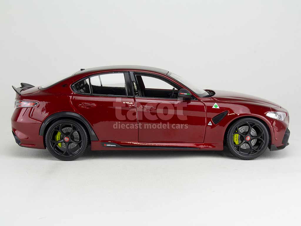 102675 Alfa Romeo Giulia GTA 2021