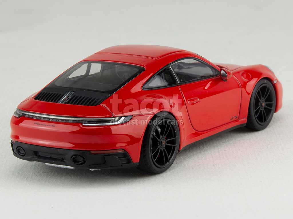 103296 Porsche 911 Carrera 4 GTS 2021
