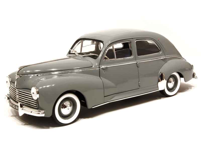 38210 Peugeot 203 Berline 1954