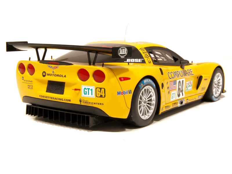 48296 Corvette C6R Le Mans 2005