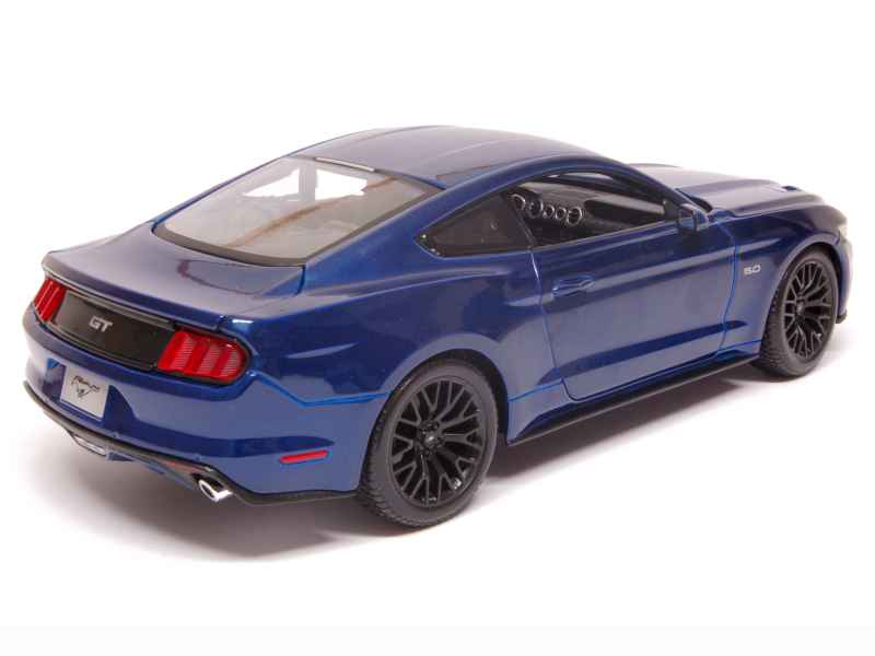 Ford - Mustang GT 2015 - Maisto - 1/18 - Autos Miniatures ...