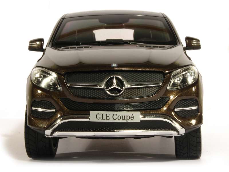 80383 Mercedes GLE Coupé 2015