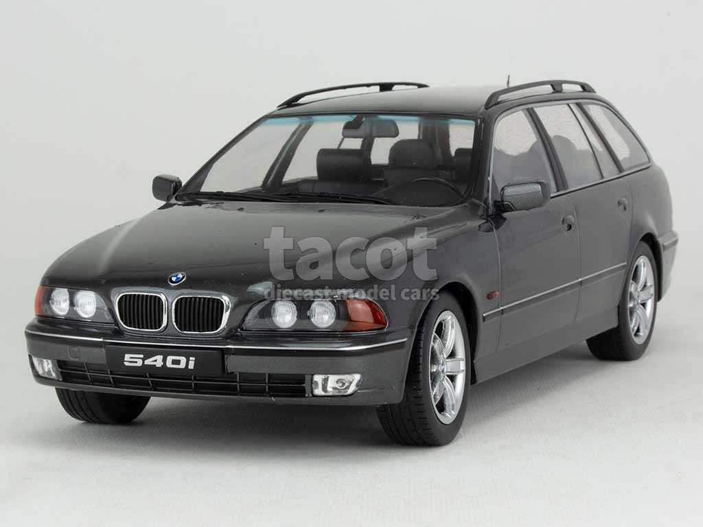 101080 BMW 540i/ E39 Touring 1997