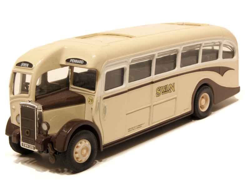 14526 Daimler Bus 1/2 Swan Motor Company