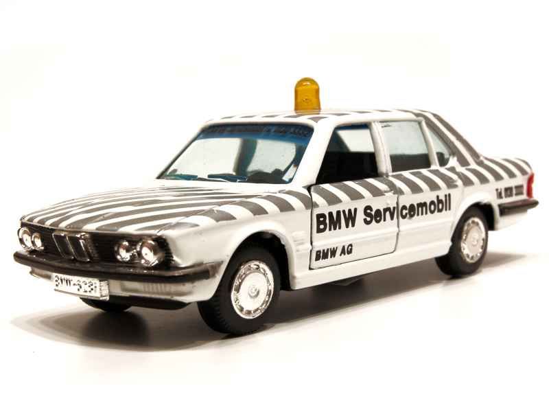 1659 BMW 528i/ E28