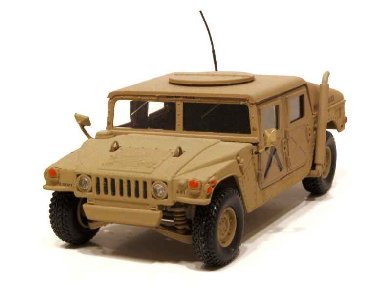 17743 Hummer Command Car Desert Storm