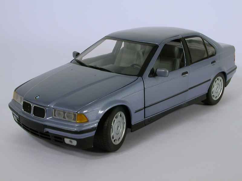 BMW - 320i/ E36 1992 - UT Models - 1/18 - Voiture miniature ...