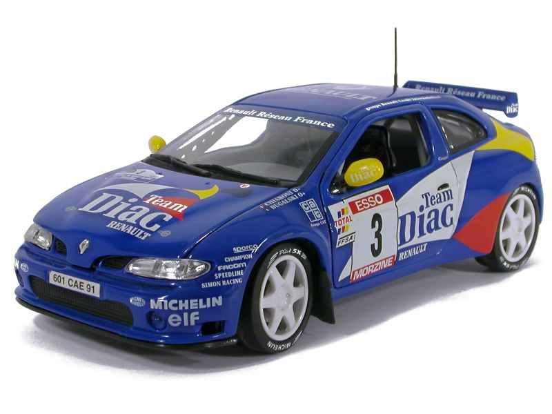 26015 Renault Megane I Maxi Rally Mont Blanc 1997