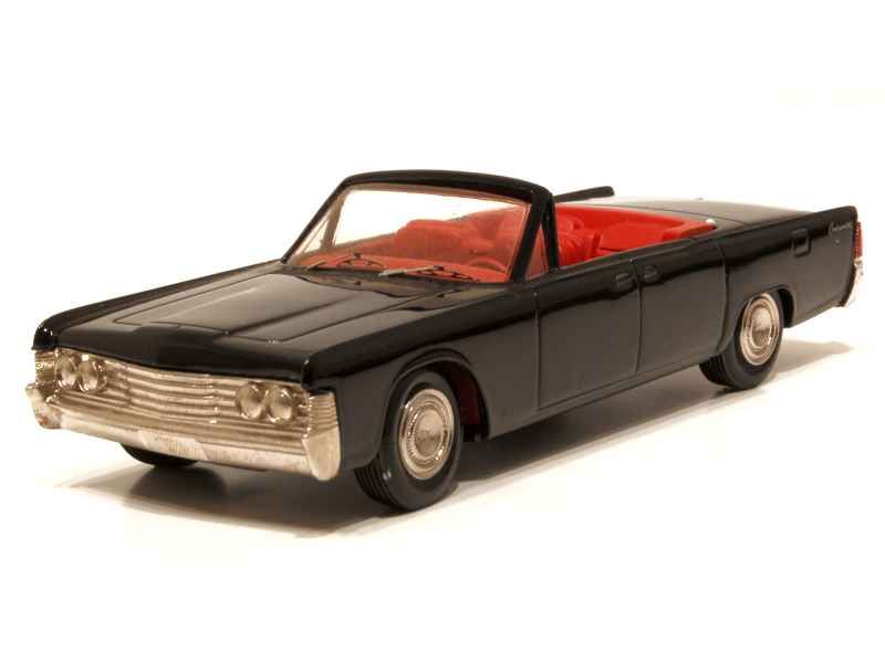 2628 Lincoln Continental Cabriolet 1965