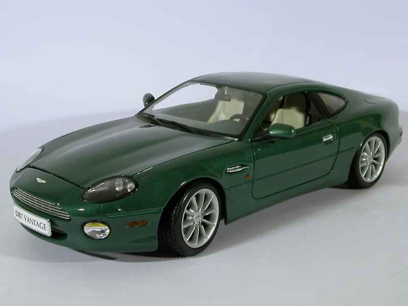 28525 Aston Martin DB7 VANTAGE 1998