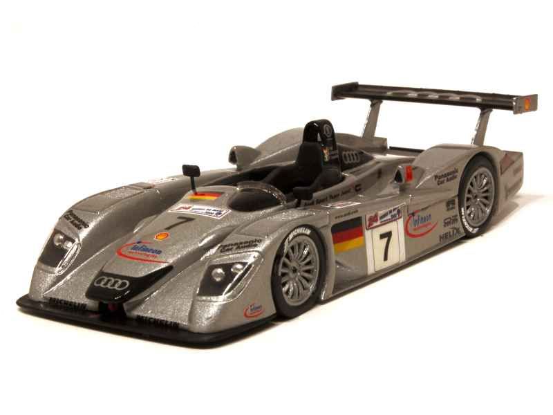 29960 Audi R8R Le Mans 2000