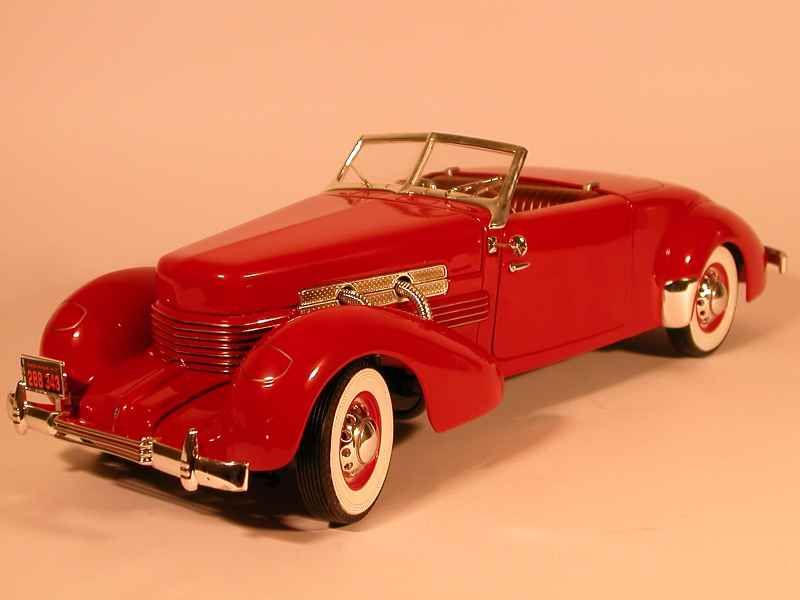 31340 Cord 812 Cabriolet 1937