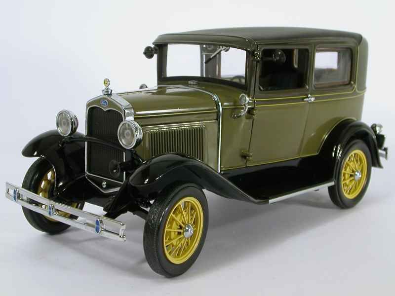 31825 Ford MODEL A TUDOR 1931
