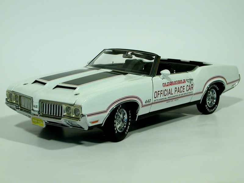32411 Oldsmobile 442 INDY PACE CAR 70