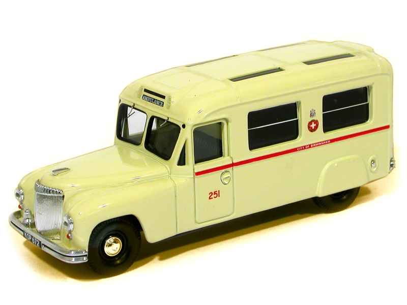 34683 Daimler DC27 Ambulance