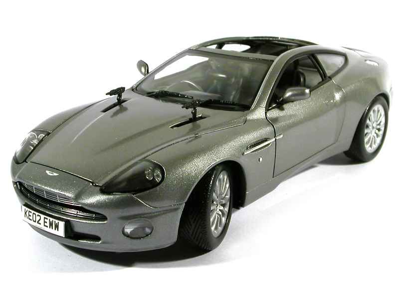 36409 Aston Martin V12 Vanquish/ James Bond 007