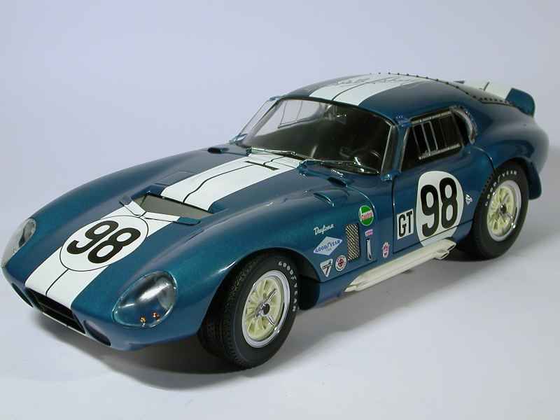 38146 Cobra Daytona Coupé 1964