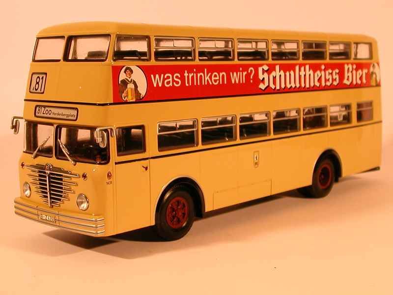38353 Bussing D2U Autobus