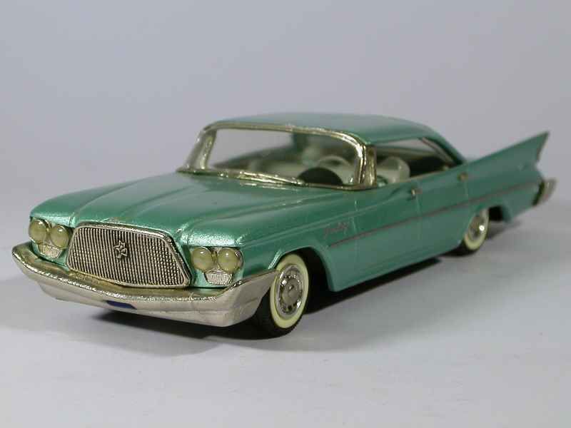38387 Chrysler Saratoga 1960