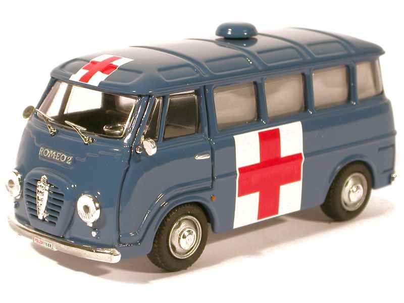 39459 Alfa Romeo Roméo 2 Ambulance Police 1960