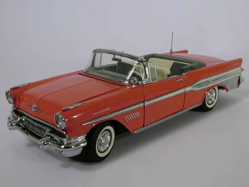 41001 Pontiac Bonneville 1957