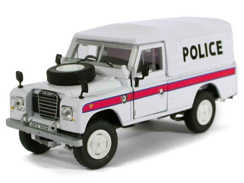 41064 Land Rover 109 Police