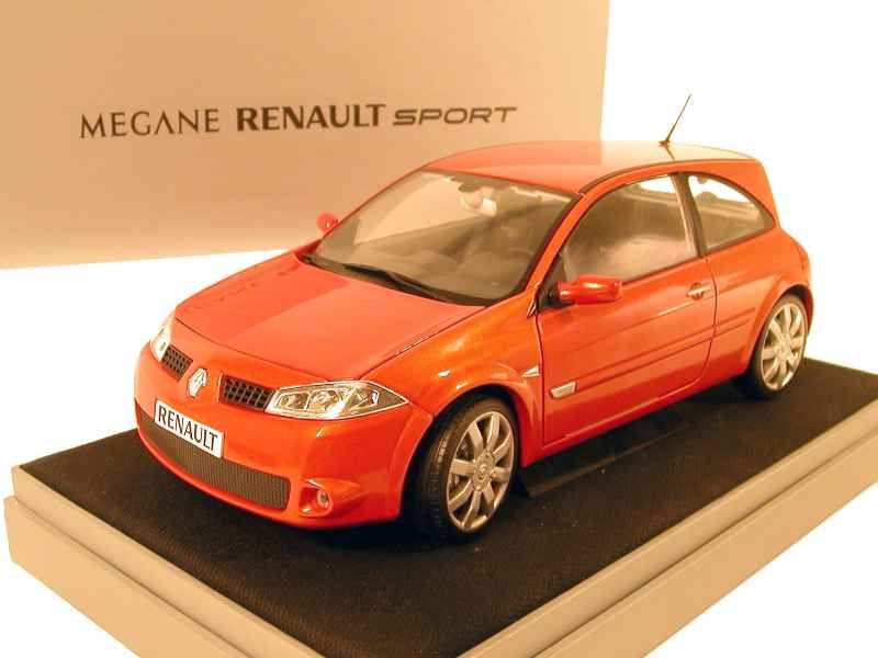 42395 Renault Megane II RS 2004