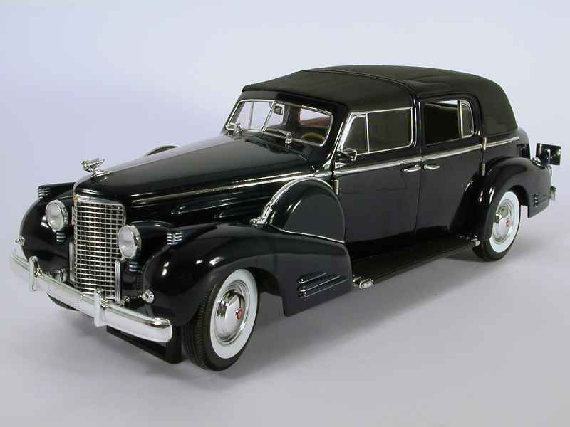 42448 Cadillac V16 Fleetwood 1938