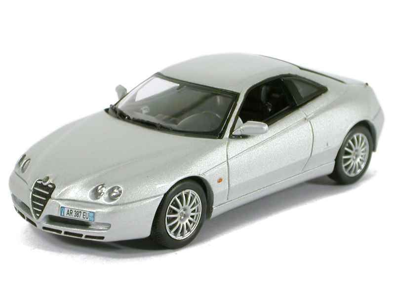 42527 Alfa Romeo GTV 2003