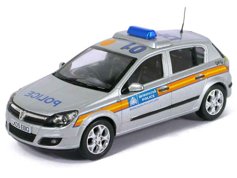 46343 Vauxhall Astra Police