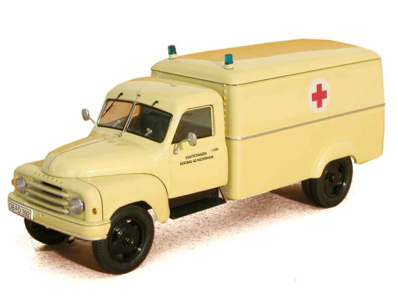 46375 Hanomag L 28 Ambulance