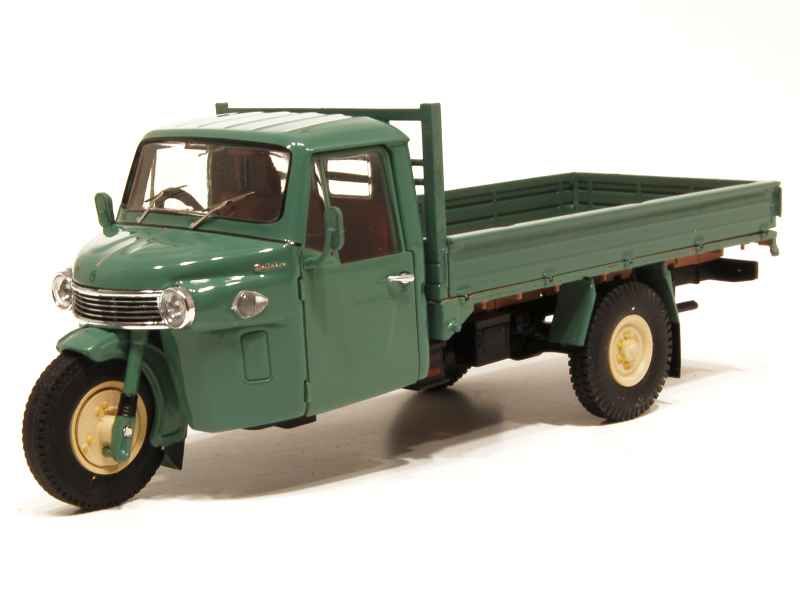 55204 Daihatsu CM 3 Wheels Truck 1962