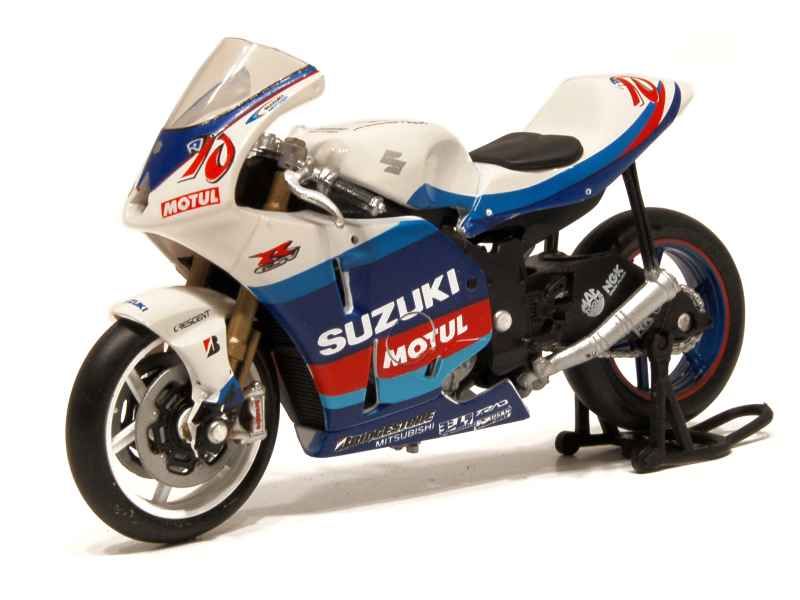 55711 Suzuki GSV-R GP 2005