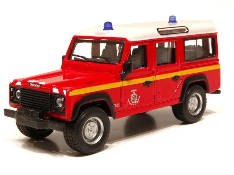 57175 Land Rover Defender 110 Pompiers