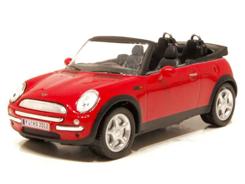 66126 Mini Cooper Cabriolet/ R53 2004