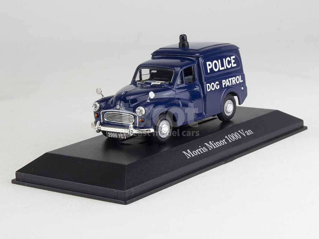6748 Morris Minor 1000 Van Police