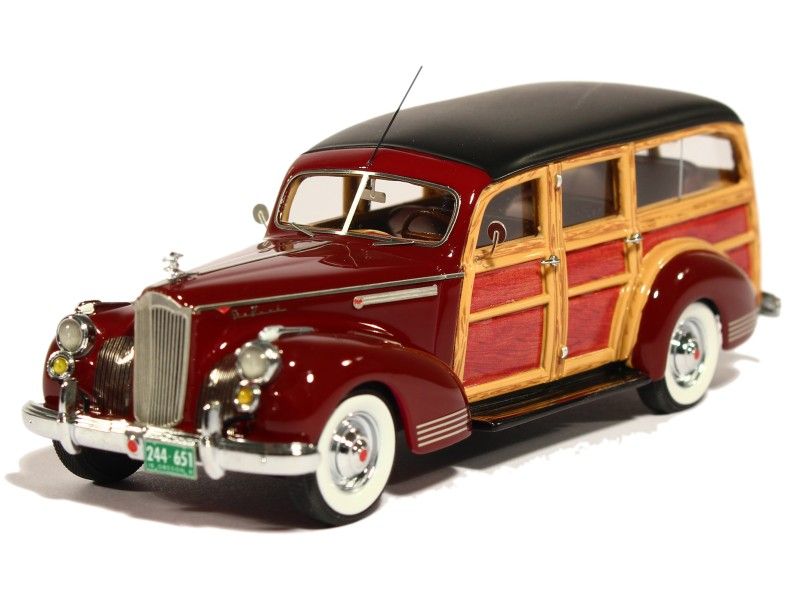 81673 Packard 110 Deluxe Wagon 1941