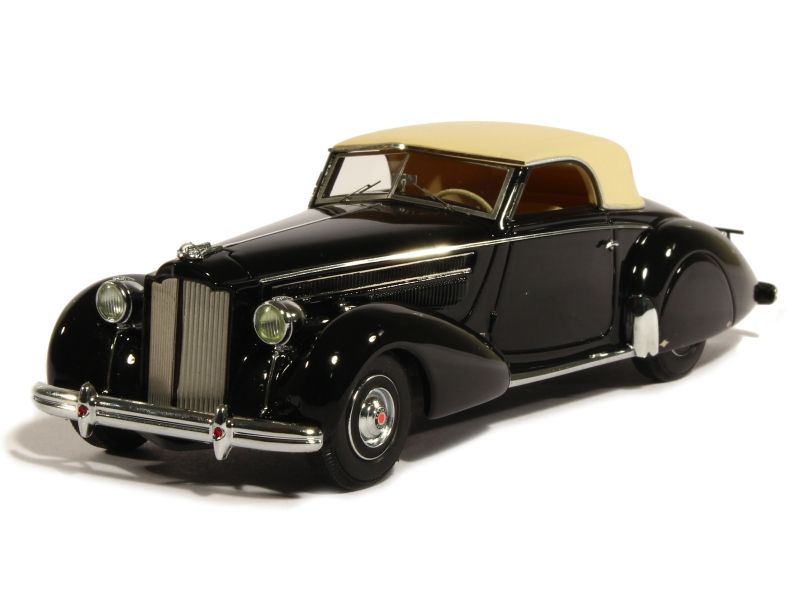 82416 Packard 1601 Height Graber Cabriolet 1938