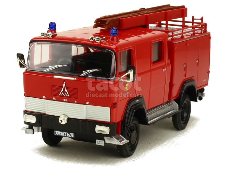 88211 Magirus 100 D 7 FA LF8-TS Pompier 1965