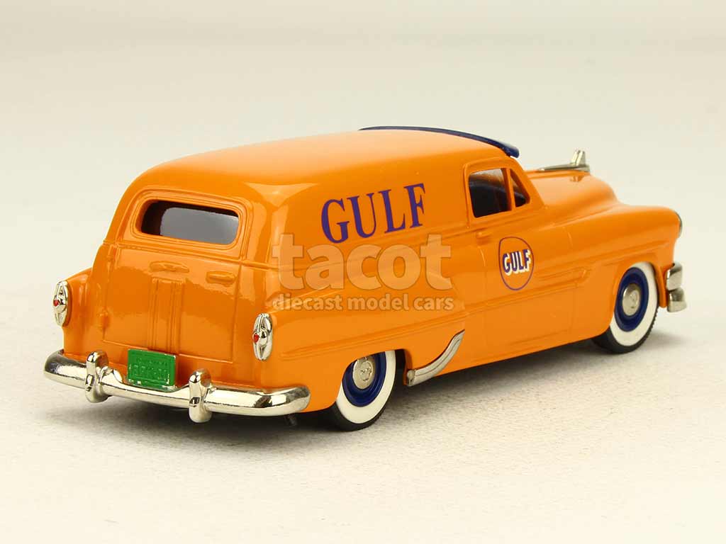 117 Pontiac Sedan Delivery 1953