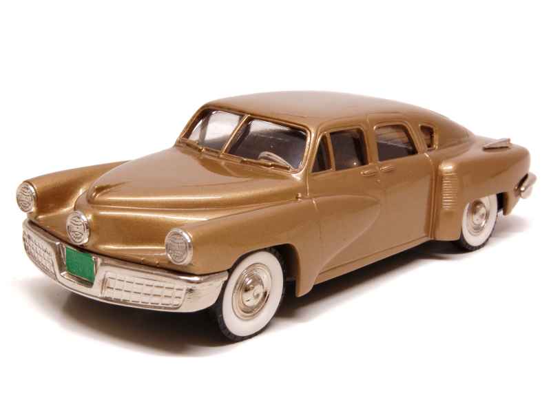 Road Signature 1948 Tucker Torpedo Burgundy 1/18 Modelo de coche fundido a troquel
